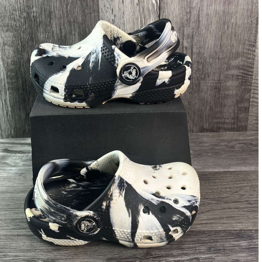 Crocs Classic Marbled Clog Black White Toddler Size C6 Slip On Shoes